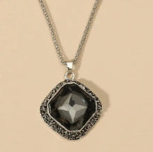 Load image into Gallery viewer, Rhombus Rhinestone Long Necklace
