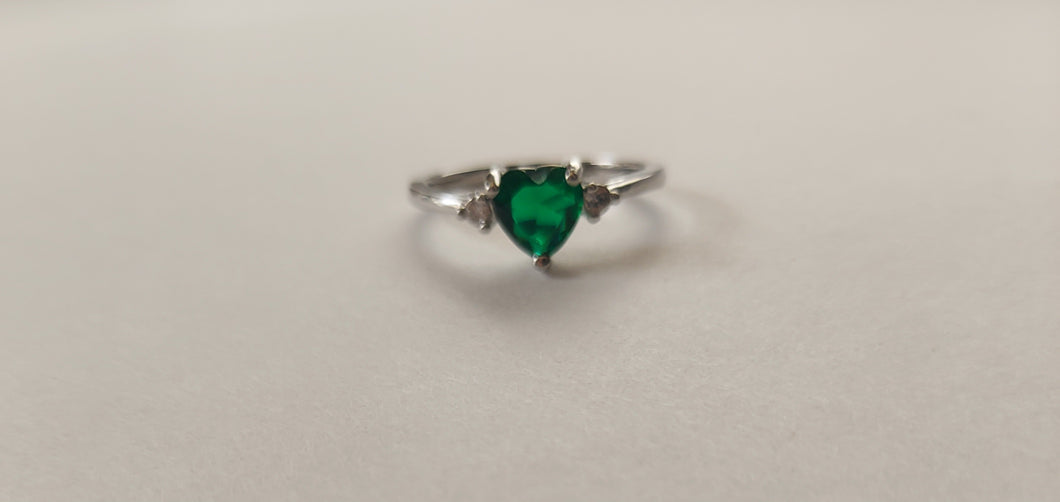 Green Rhinestone Heart Ring