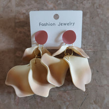 Load image into Gallery viewer, Acrylic Flower Petal Earrings
