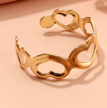Load image into Gallery viewer, Gold Cuff Toe Rings
